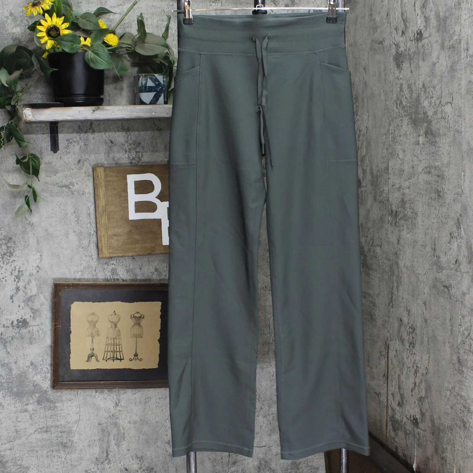32 Degrees Wide Leg Pants Ribbed Semi-Flare Pants Urban Chic Green Gray M