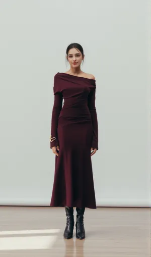 Aria Draped maxi Dress in burgundy