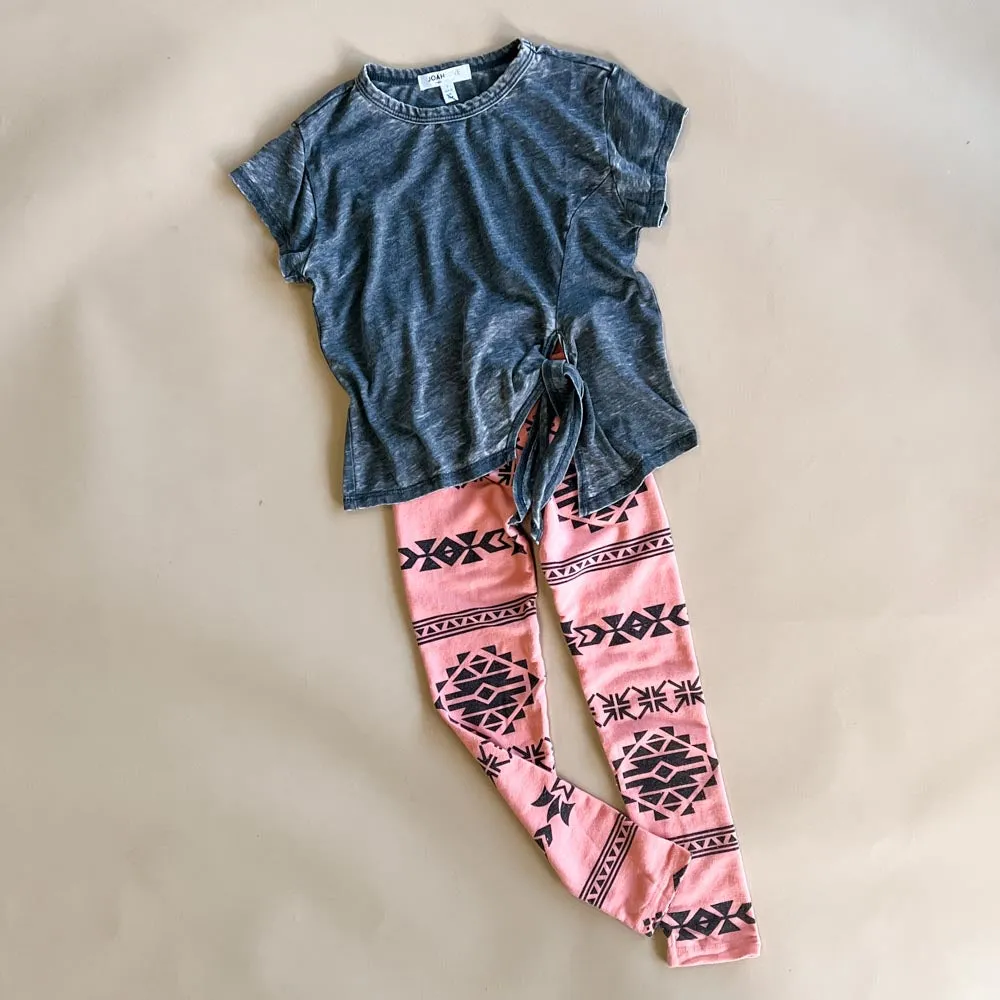Aurora-Dist Front tie Burnout top