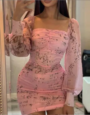 BerryBetty - Floral Long Sleeve Square Neck Ruched Bodycon Dress
