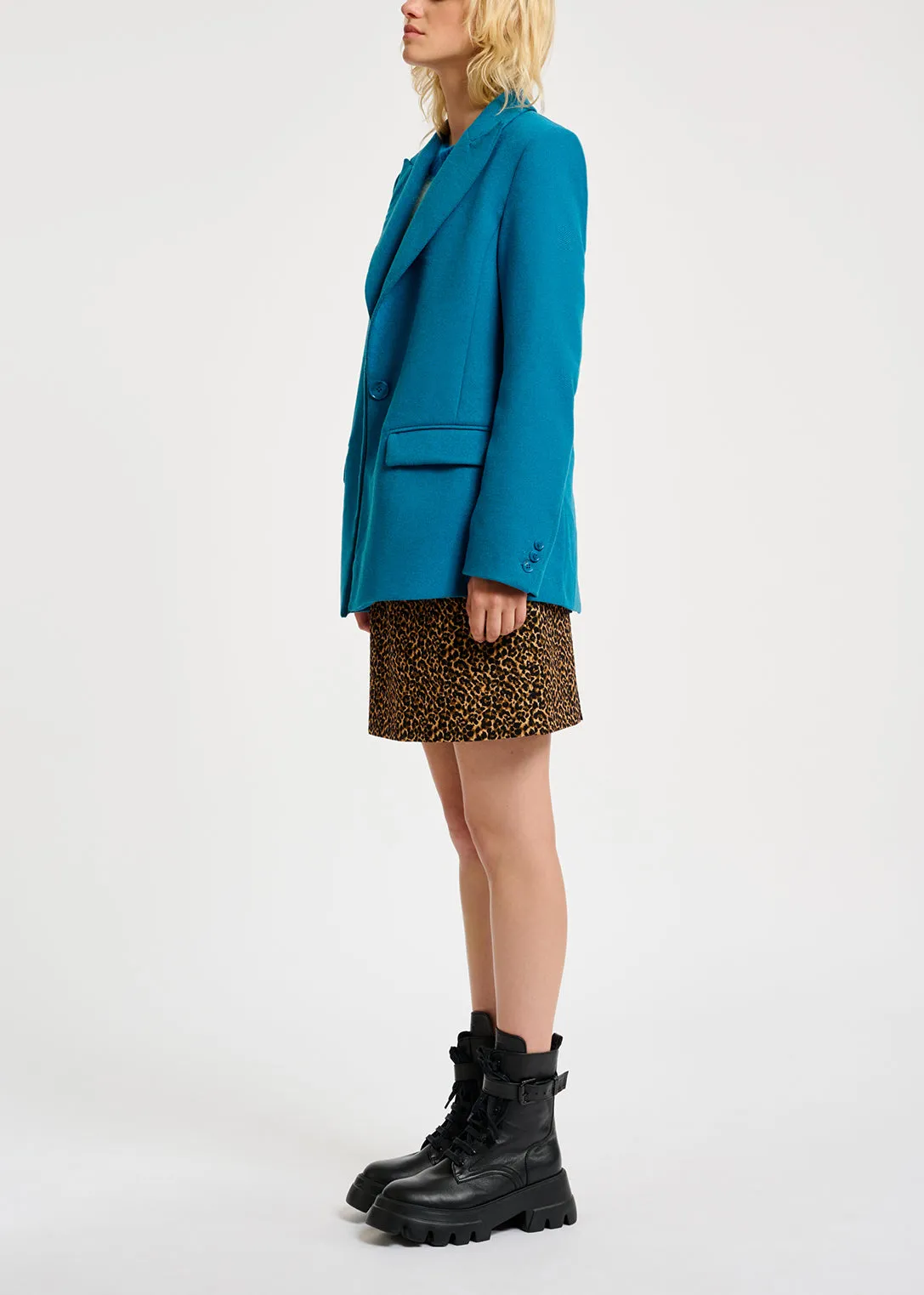 Blue single-breasted blazer