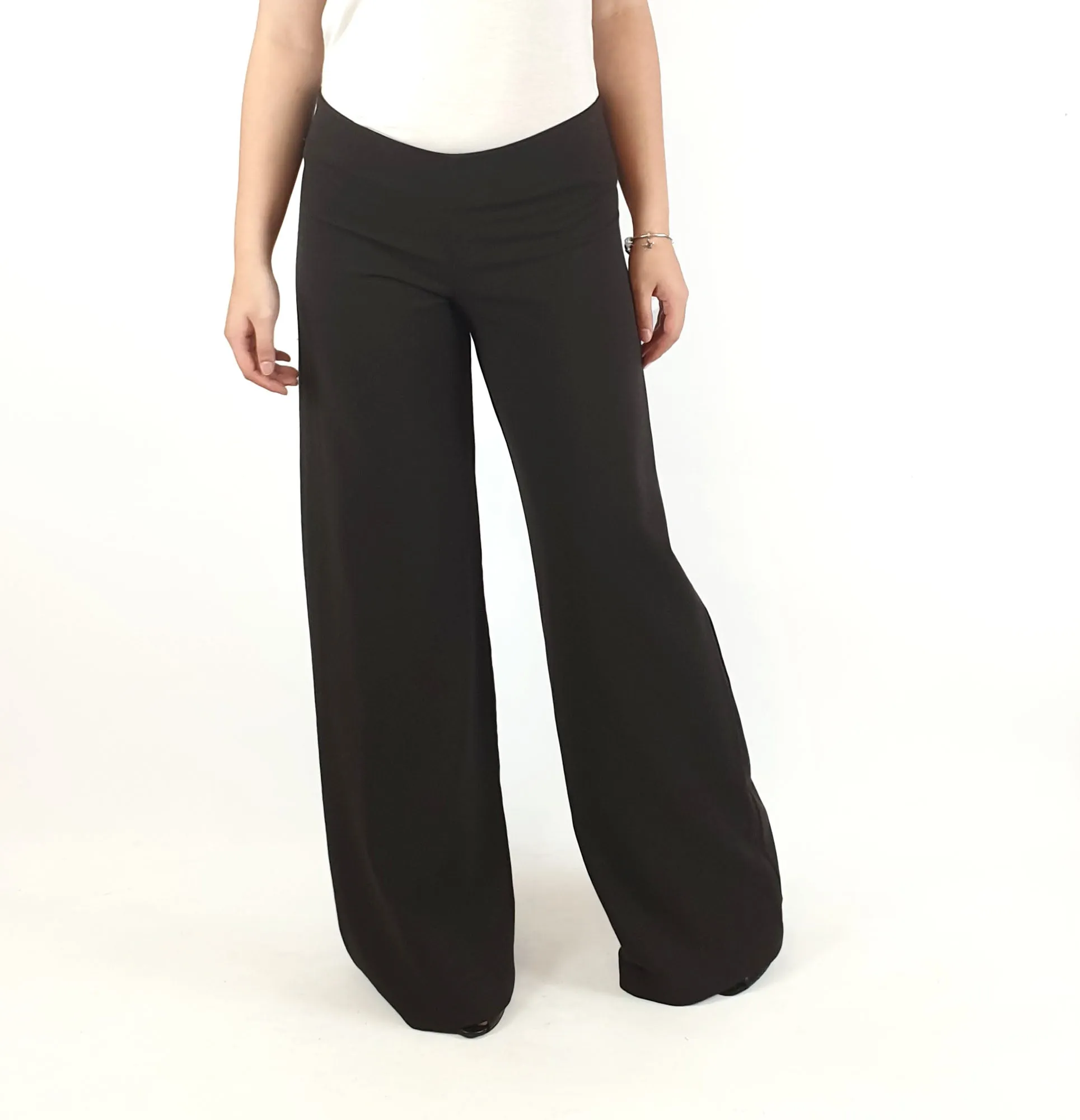 BODY by Dainy brown low rise wide leg pants size S (small fit, best fits 6-small 8)