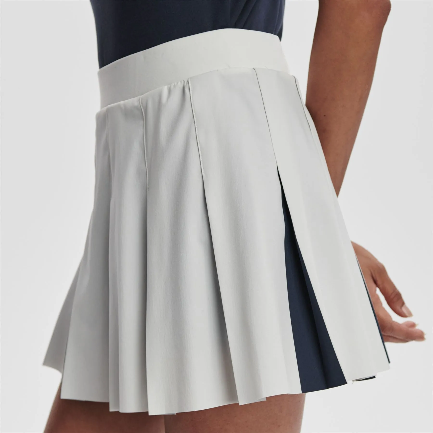 Bronte 2 In 1 15.5 Inch Skirt White/Blue Nights