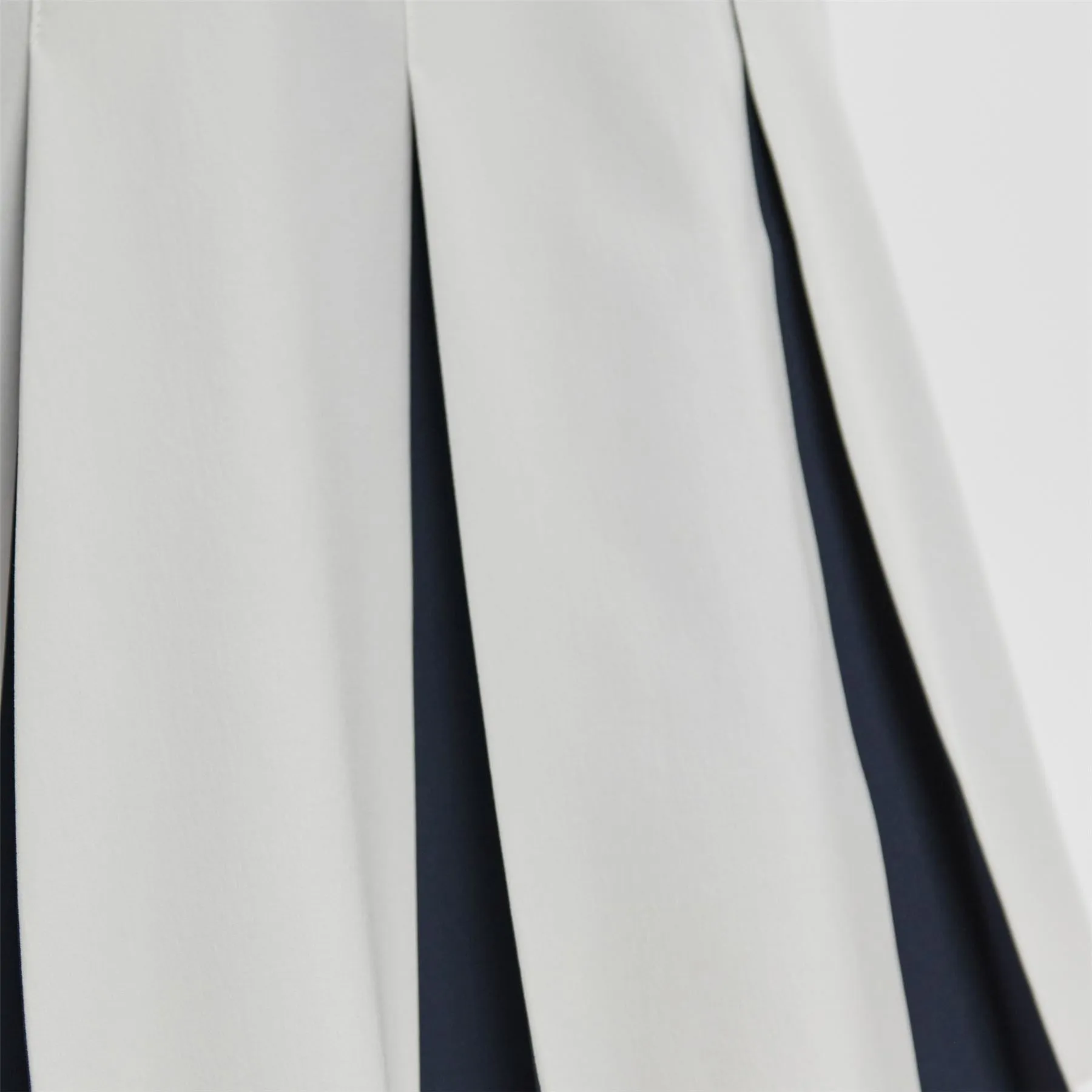 Bronte 2 In 1 15.5 Inch Skirt White/Blue Nights