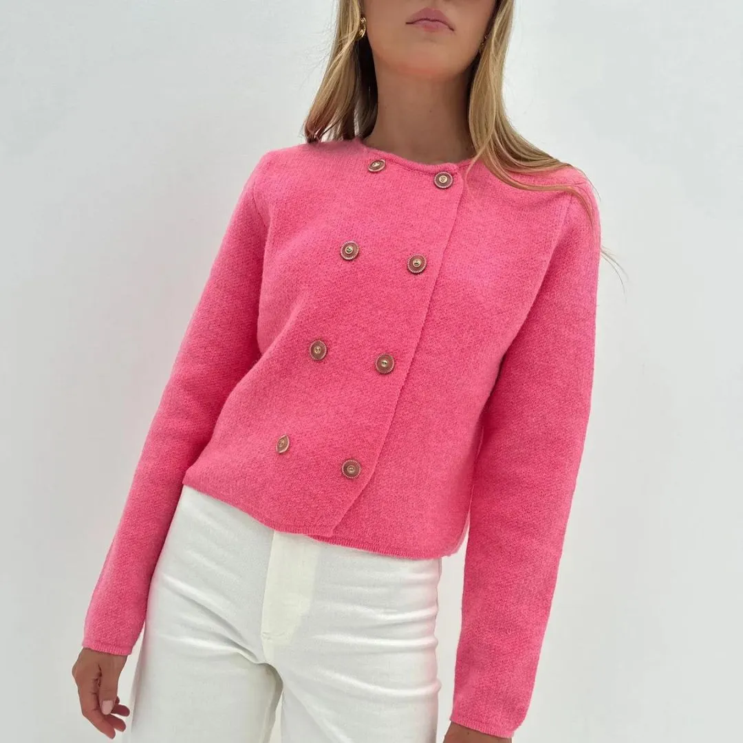 Chic light pink warm ladies cardigan with buttons - Stylish design for modern women