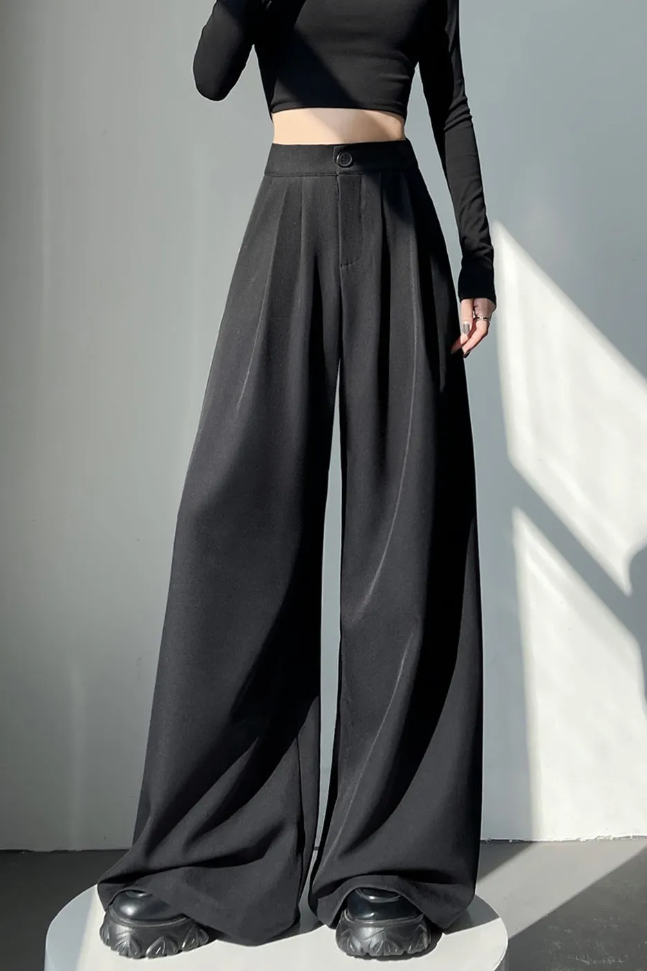 Comfortable and Breathable Wide-Leg Pants for Women