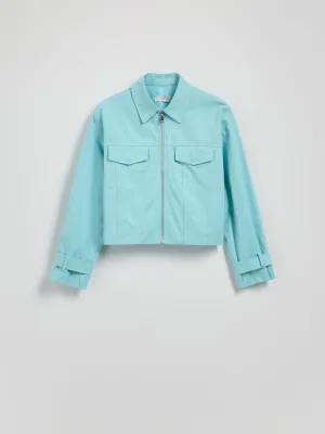 Cropped jacket with collar