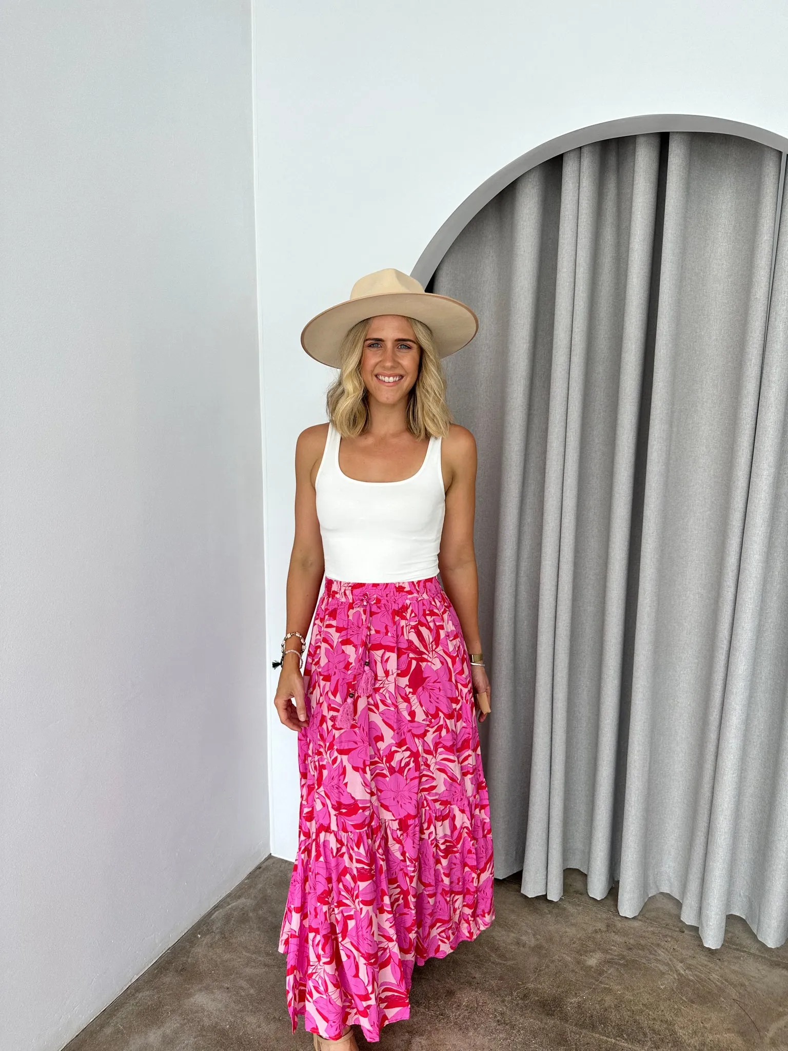 Drew Skirt- Pink/red floral