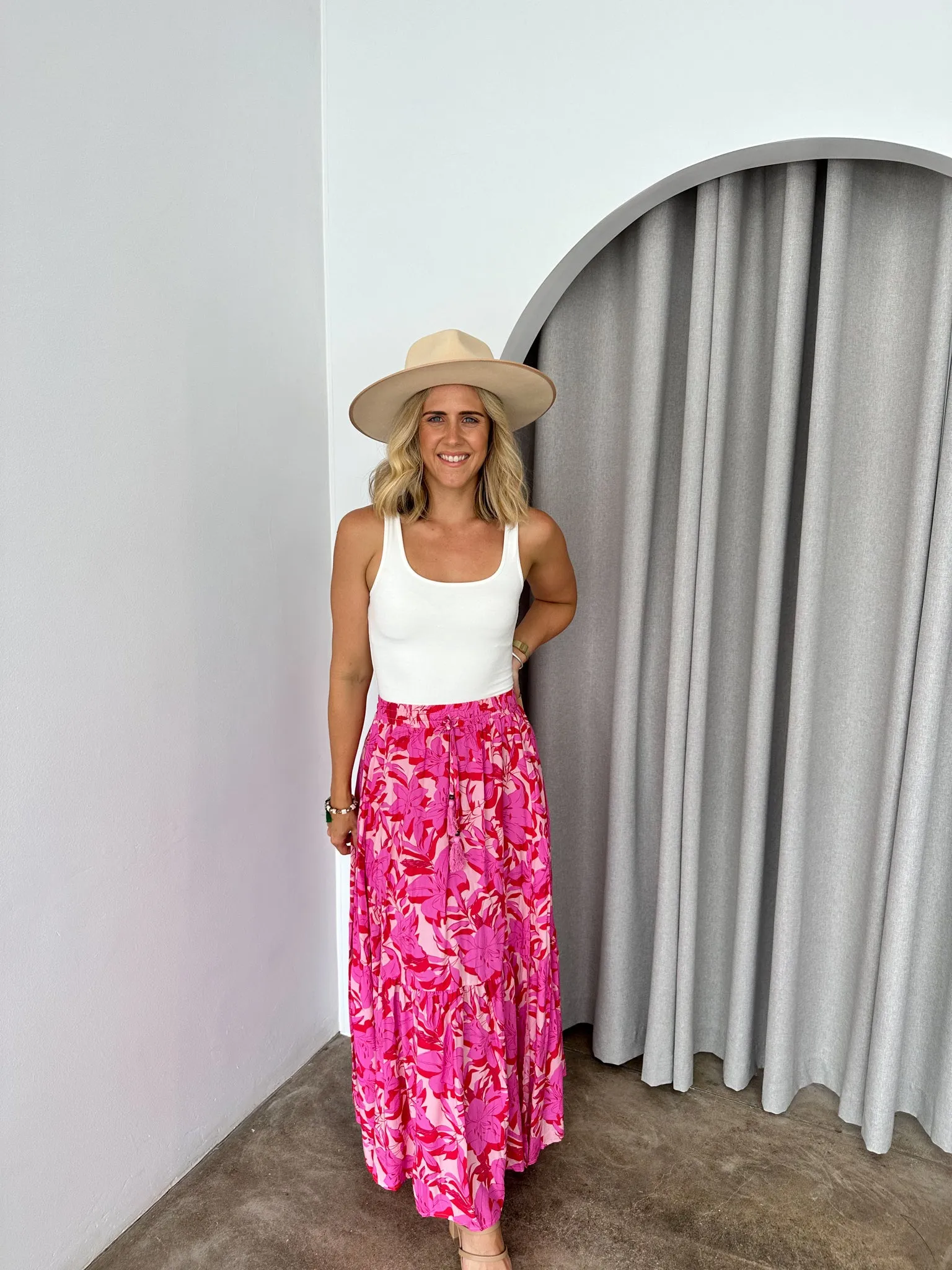 Drew Skirt- Pink/red floral