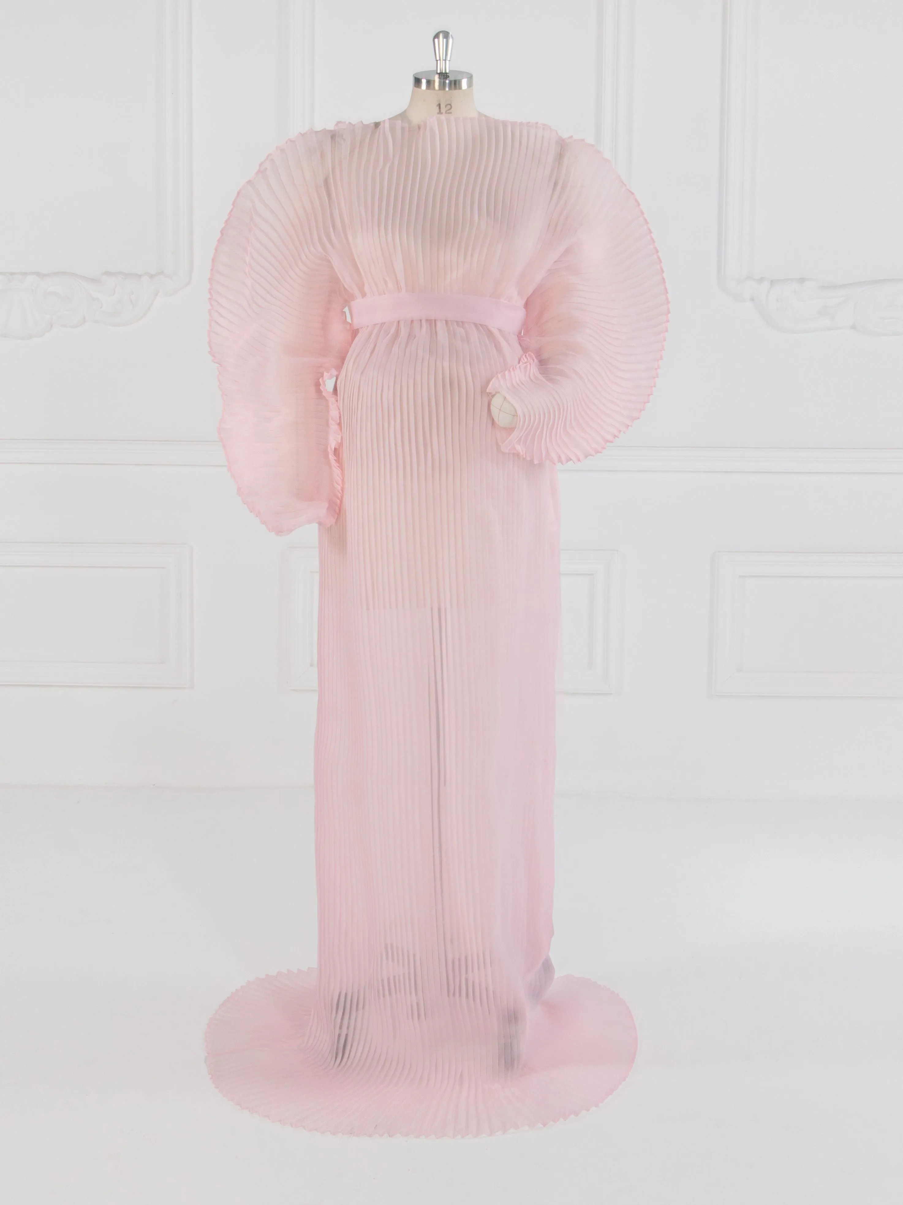 Fashion Organza Pleated Maternity Dress for Photo Shoot Dress for Pregnancy Photo Shoot Baby Shower Dress YW240006