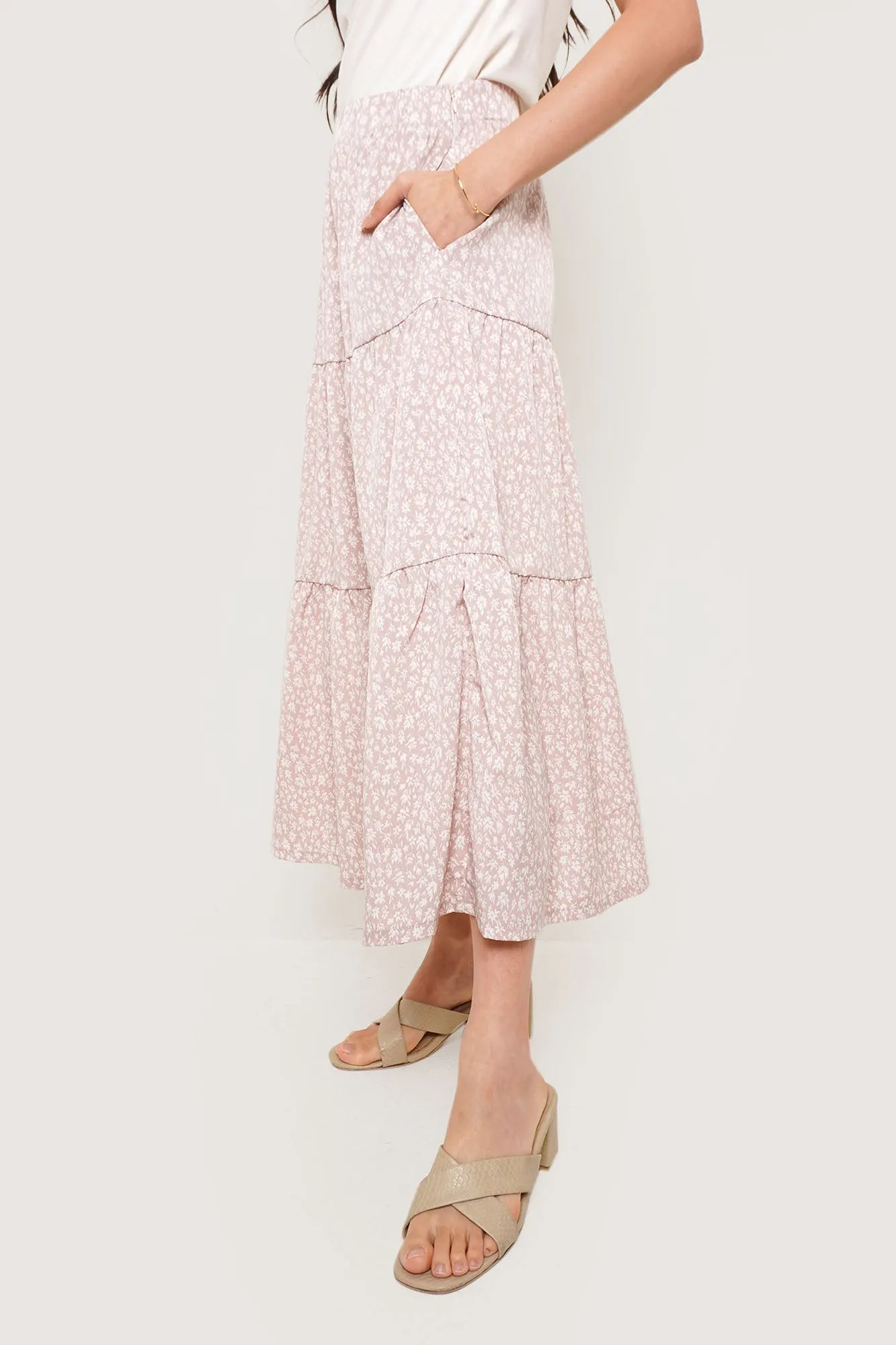Floral Tiered Midi Skirt