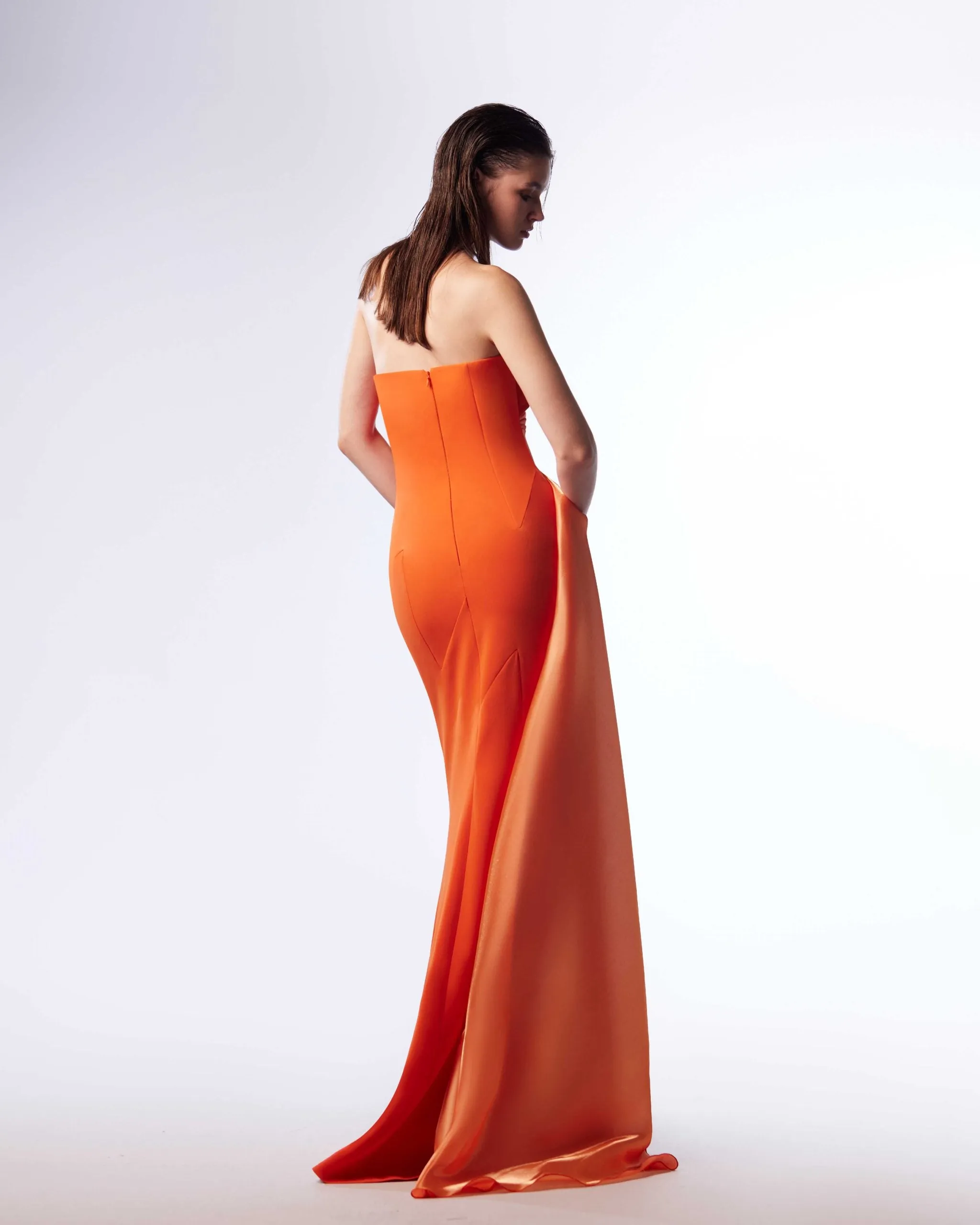 G1719 GABY CHARBACHY