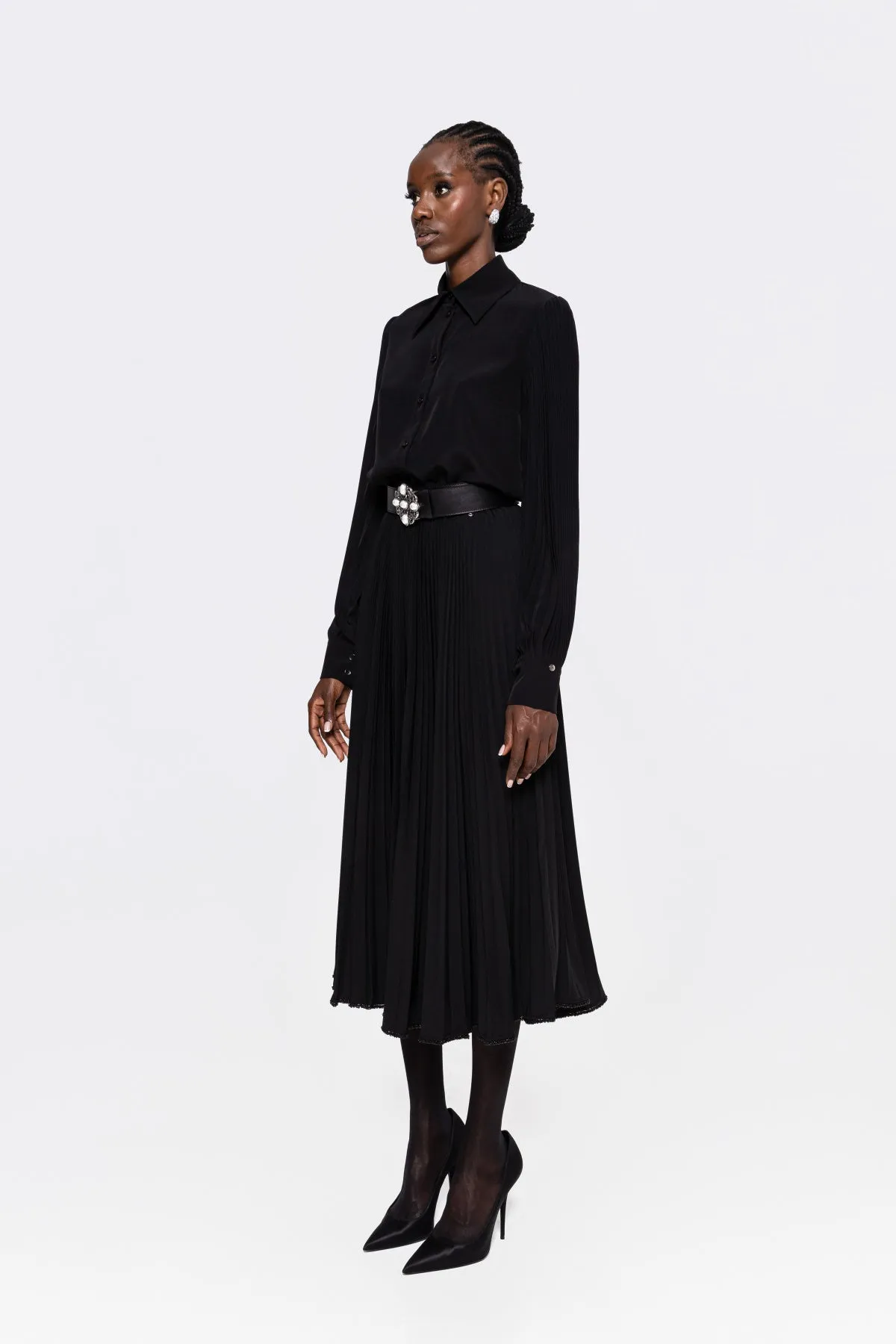 High Waisted Pleated Skirt With Beaded Hem