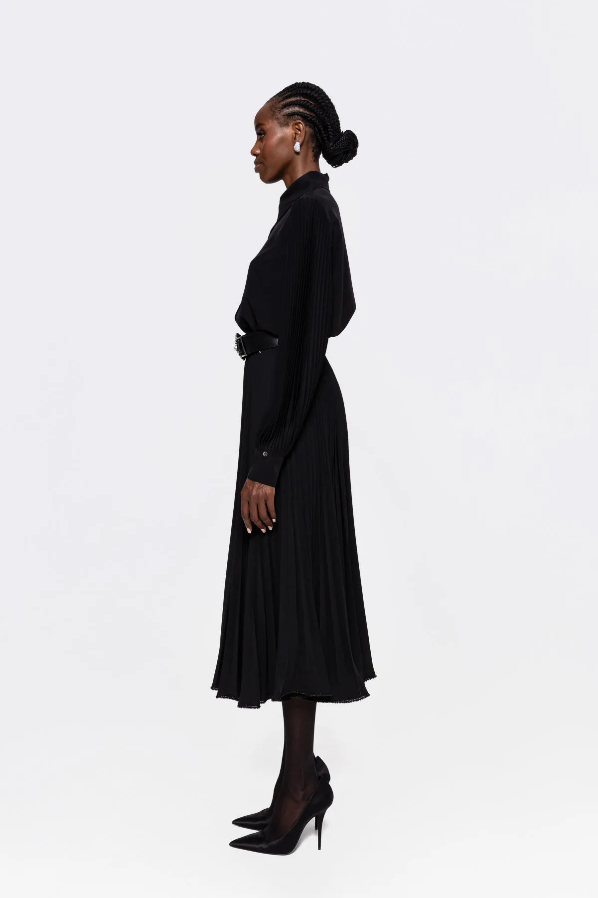 High Waisted Pleated Skirt With Beaded Hem