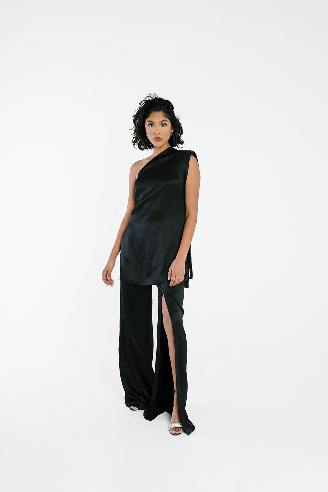IZEL Top | Asymmetrical Top with Side Straps