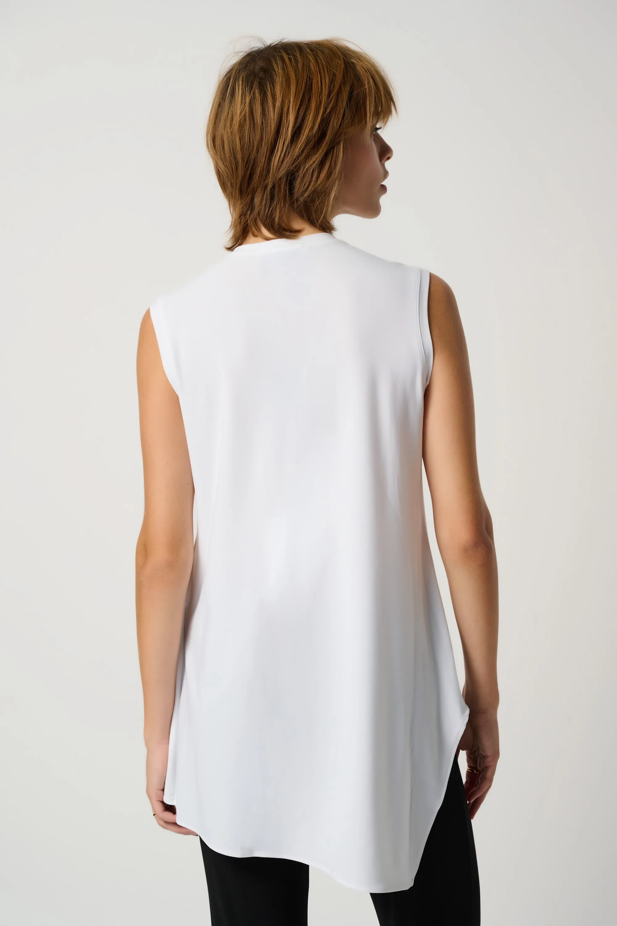 JOSEPH RIBKOFF - Vanilla Sleeveless V-Neck Tunic - 161060