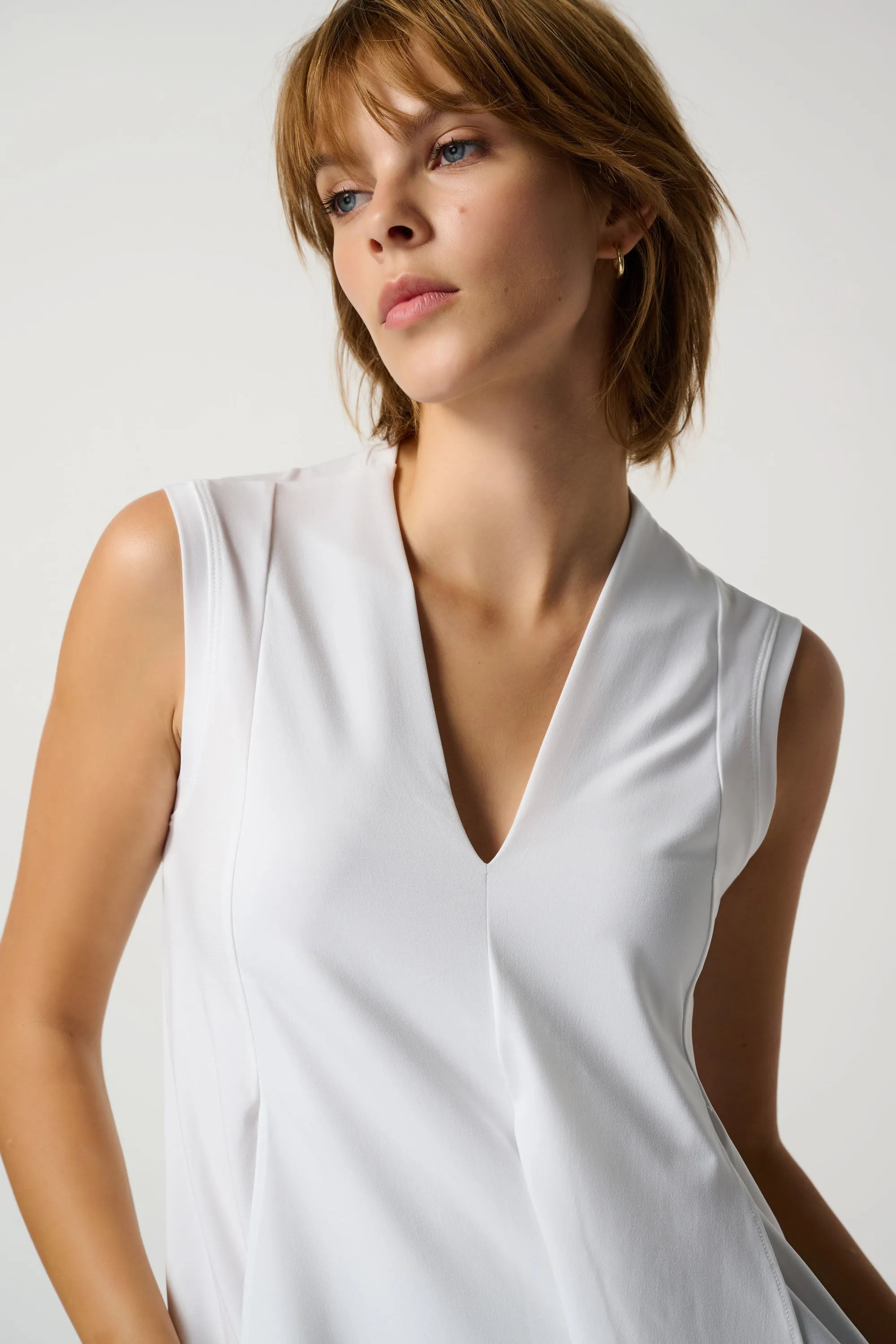 JOSEPH RIBKOFF - Vanilla Sleeveless V-Neck Tunic - 161060