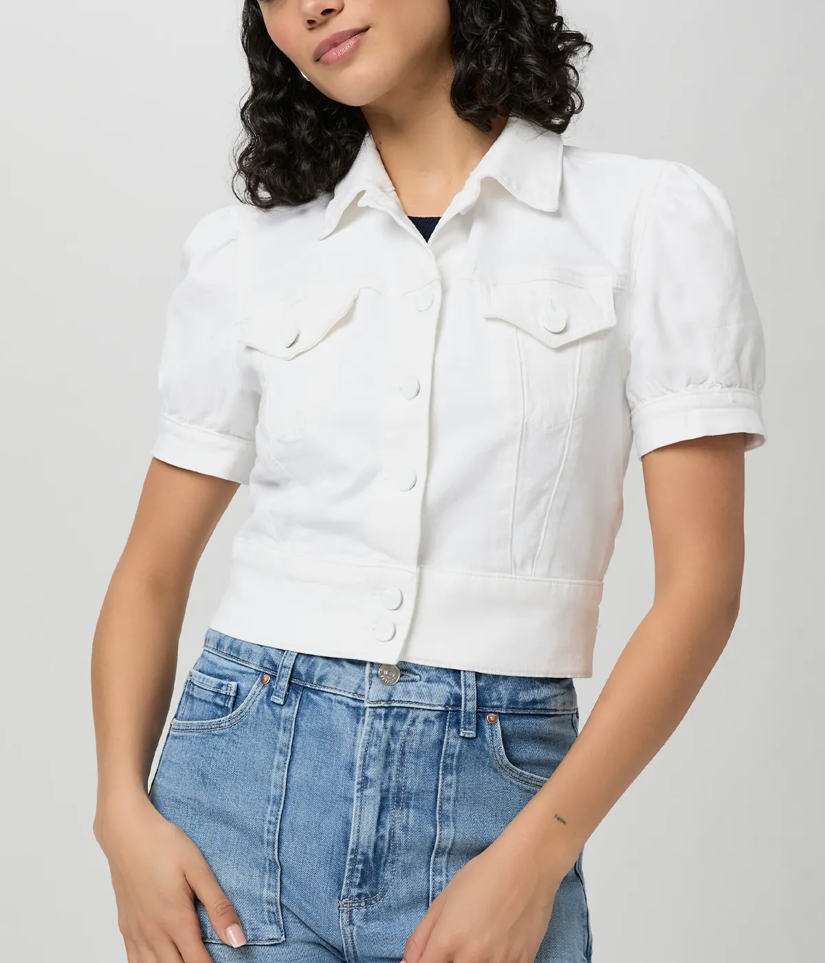 Kendra Jacket in Crisp White