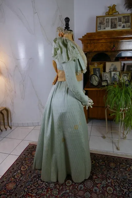 MARIE ROBEL Promenade Gown, Dresden,ca. 1898