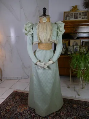 MARIE ROBEL Promenade Gown, Dresden,ca. 1898