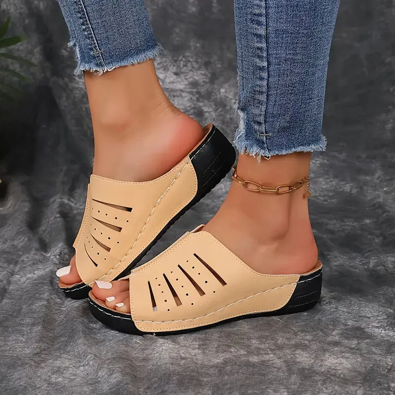 Nicolasa® | Beach Slippers With A Low Wedge Heel