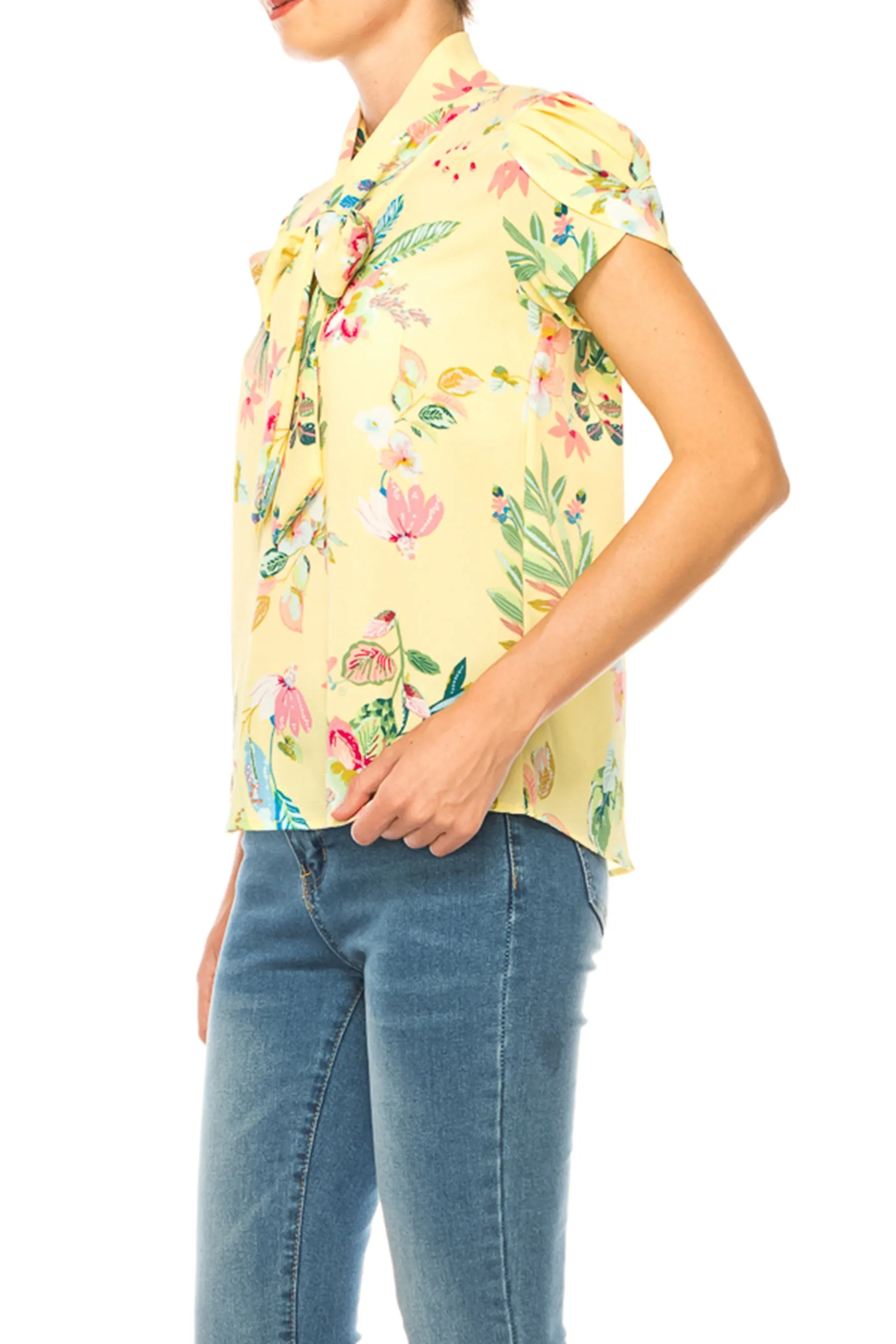 Plus size Floral Print Overlapping Short Sleeve Top with Front Tie Collar B2040 $12Each