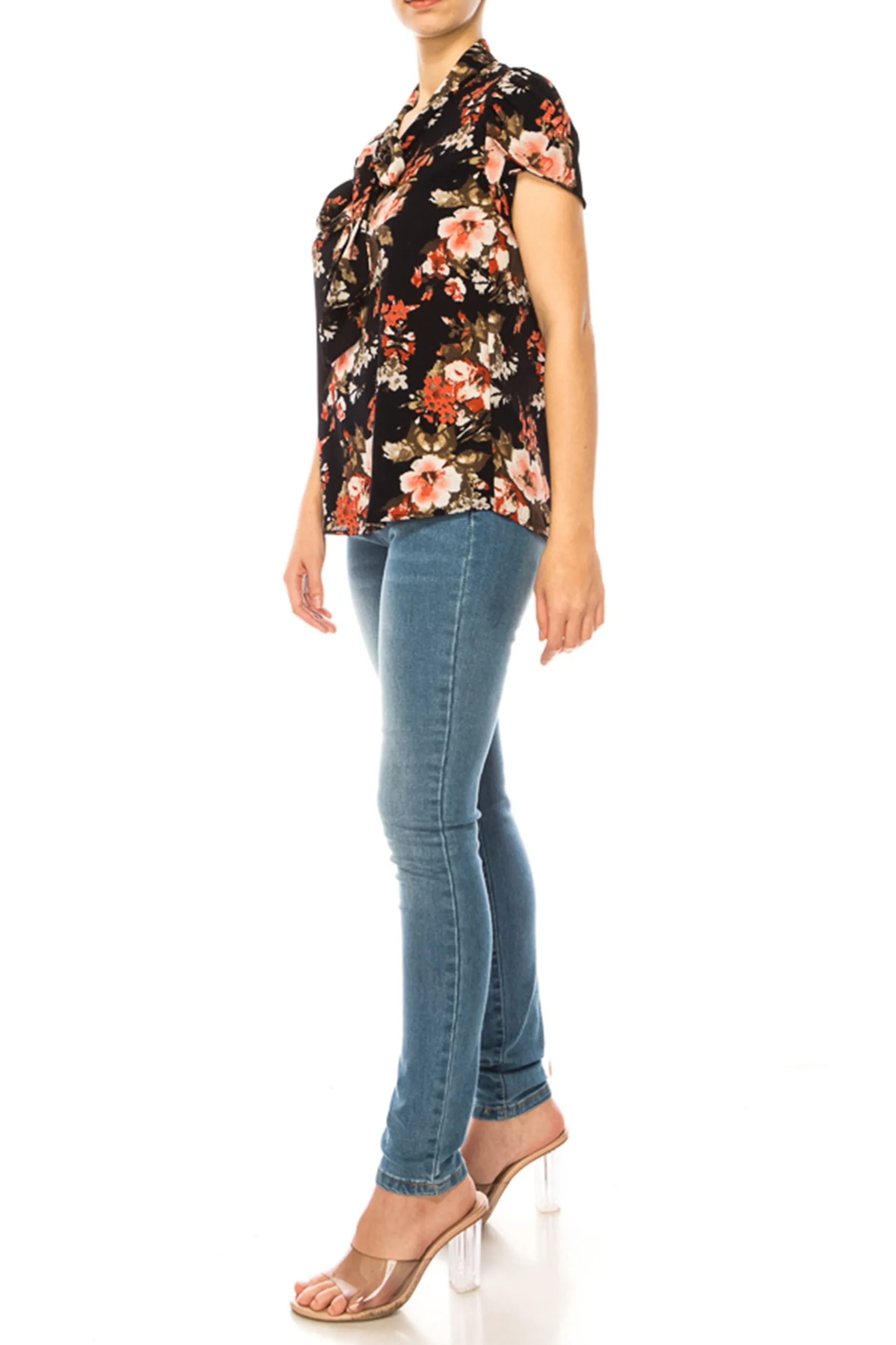 Plus size Floral Print Overlapping Short Sleeve Top with Front Tie Collar B2040 $12Each