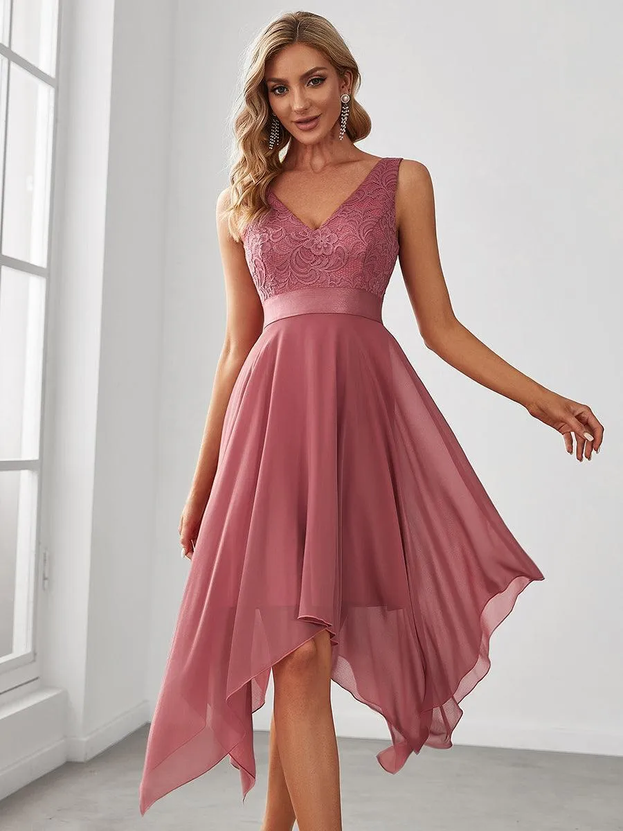 Robe de bal à jupe irrégulière en mousseline
