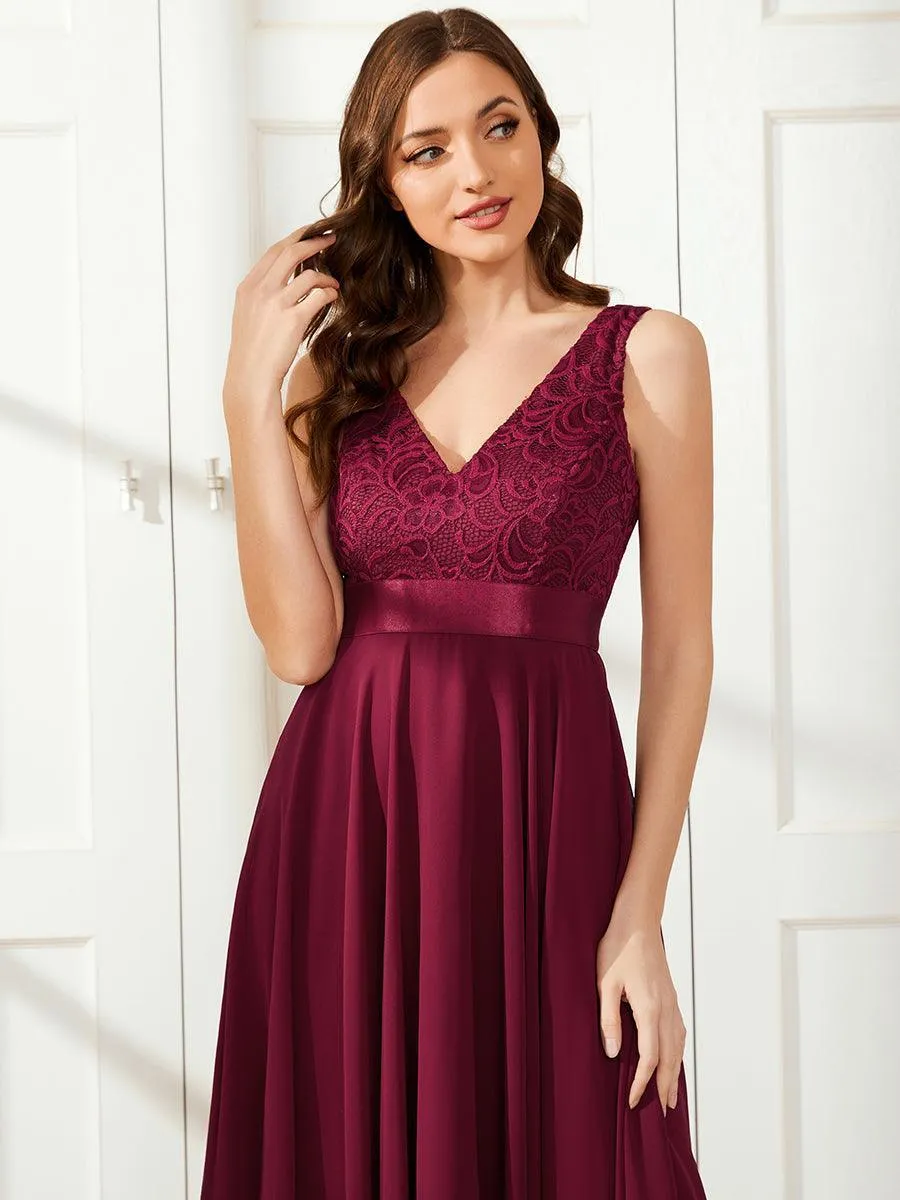Robe de bal à jupe irrégulière en mousseline
