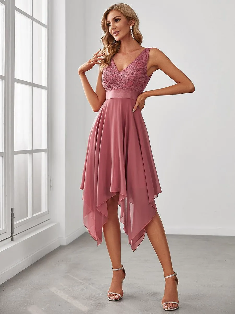 Robe de bal à jupe irrégulière en mousseline