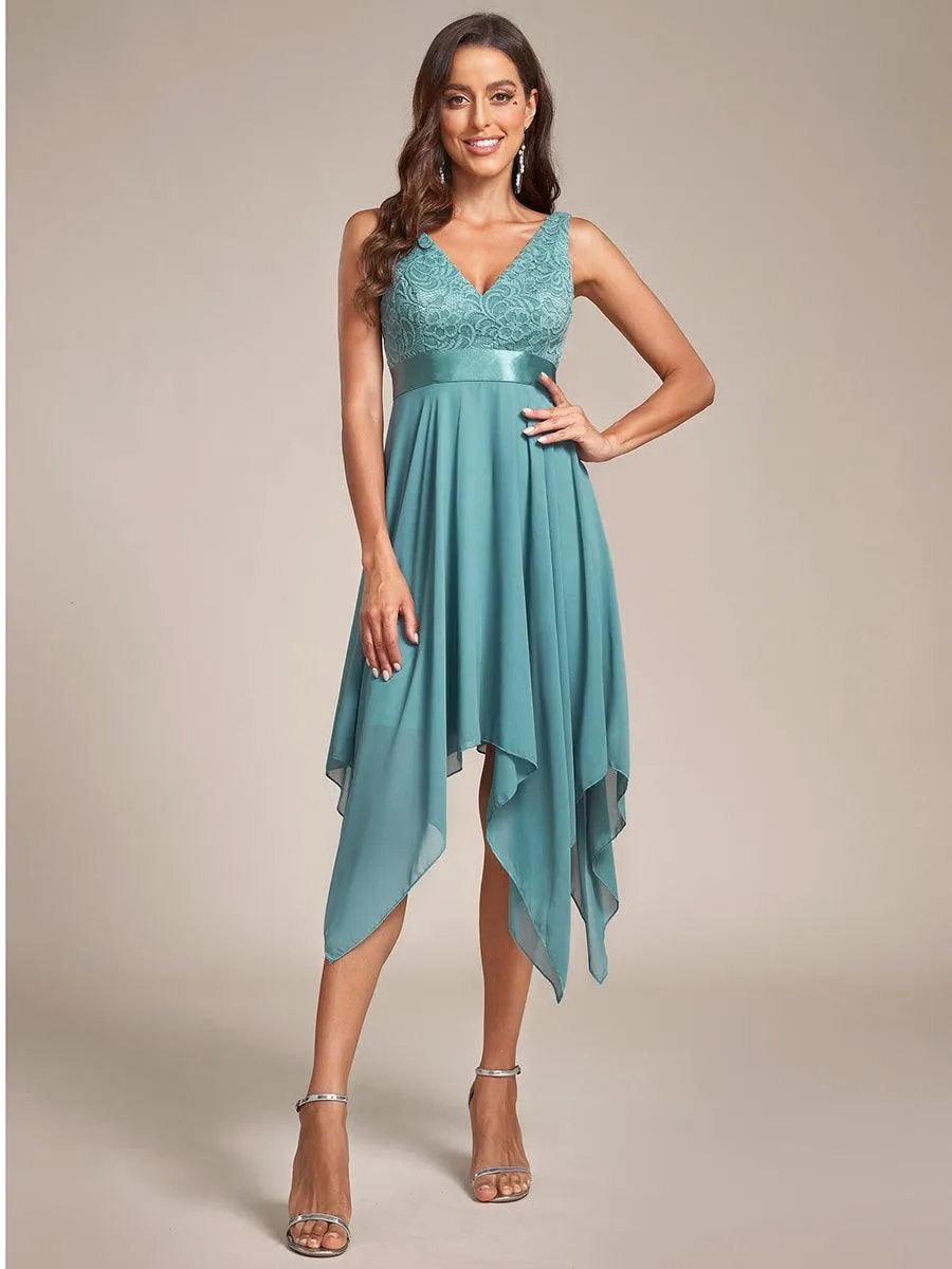 Robe de bal à jupe irrégulière en mousseline