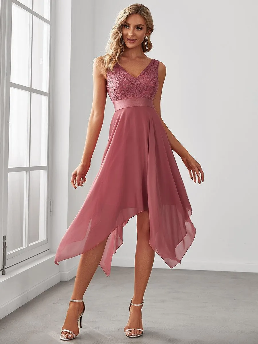 Robe de bal à jupe irrégulière en mousseline