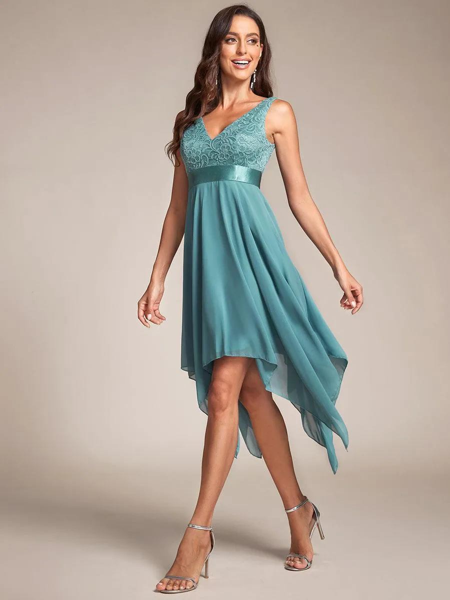 Robe de bal à jupe irrégulière en mousseline
