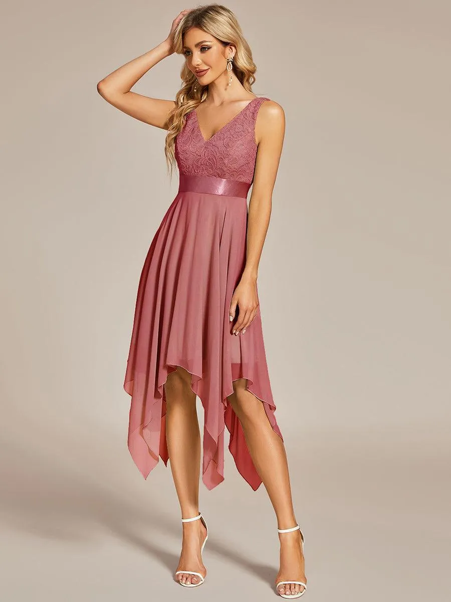 Robe de bal à jupe irrégulière en mousseline