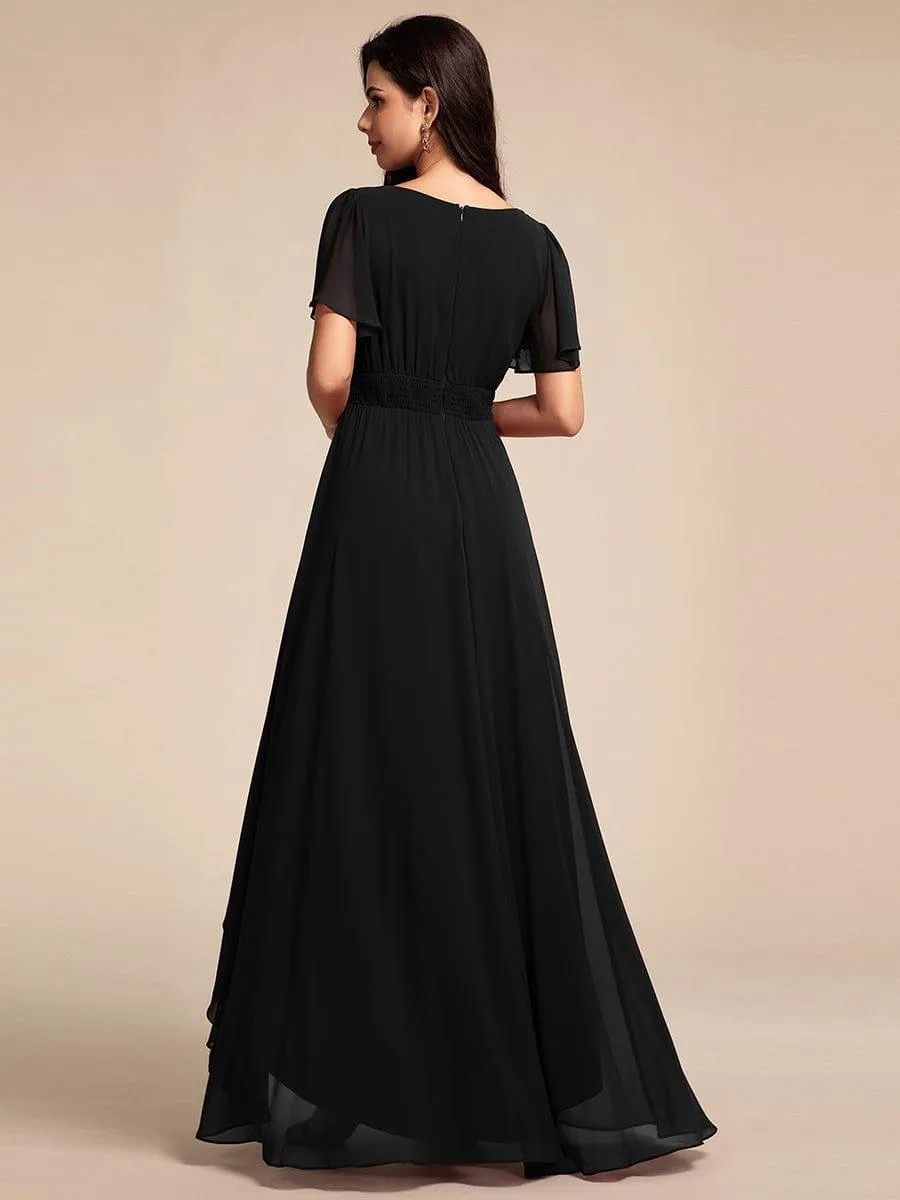 Robe de demoiselle d'honneur élégante en mousseline de soie à col rond et manches courtes