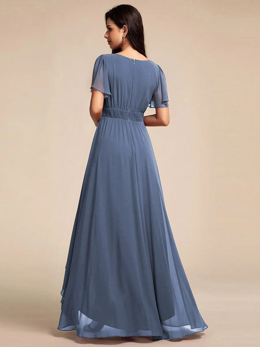 Robe de demoiselle d'honneur élégante en mousseline de soie à col rond et manches courtes