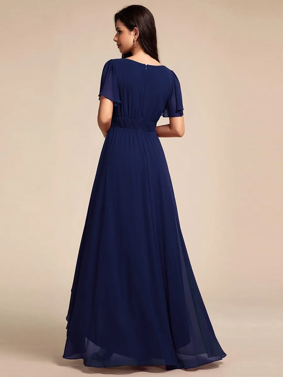 Robe de demoiselle d'honneur élégante en mousseline de soie à col rond et manches courtes