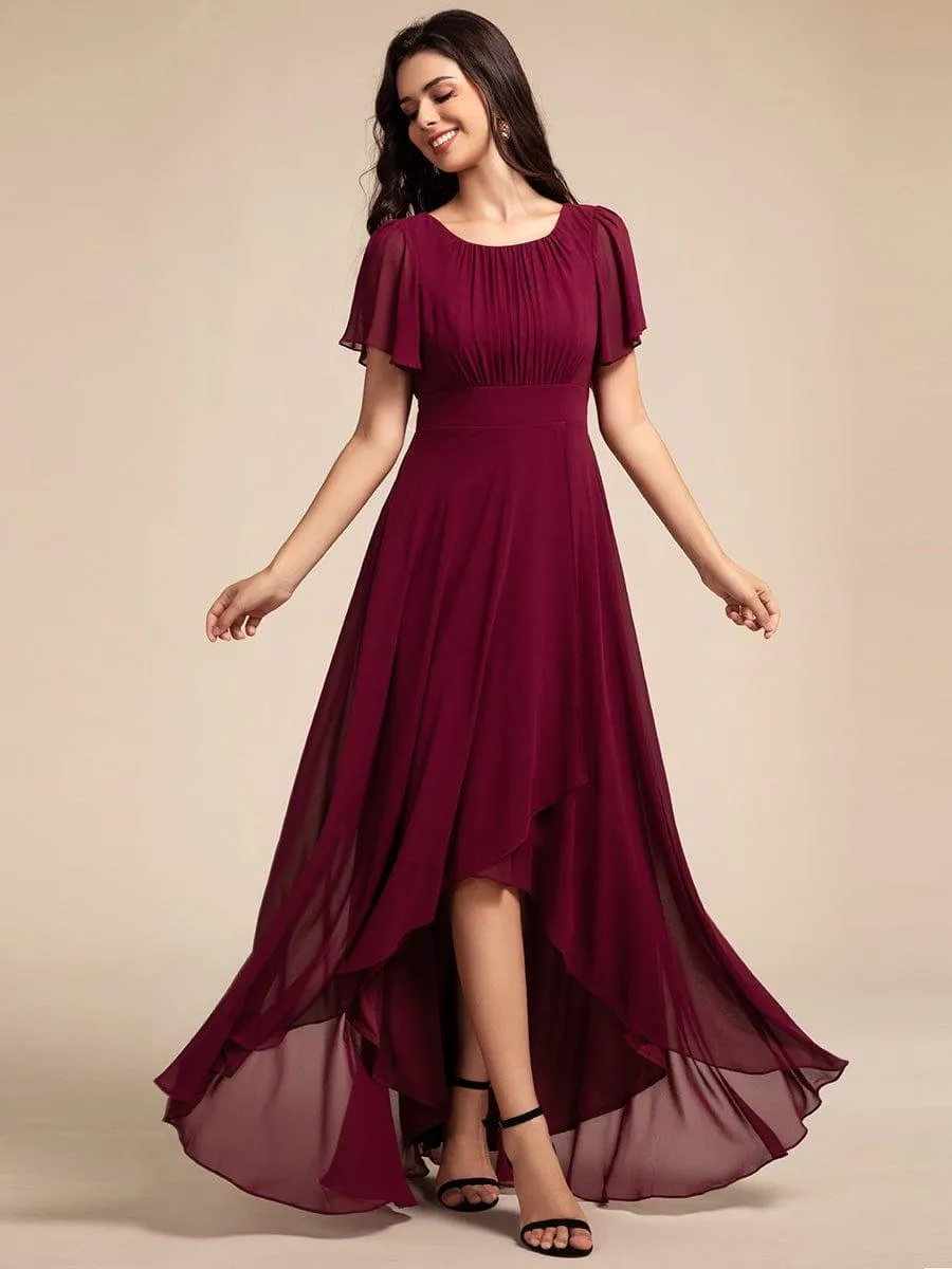 Robe de demoiselle d'honneur élégante en mousseline de soie à col rond et manches courtes