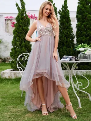Robe de soirée en tulle avec appliques brodées sans manches col en V coupe haute et basse