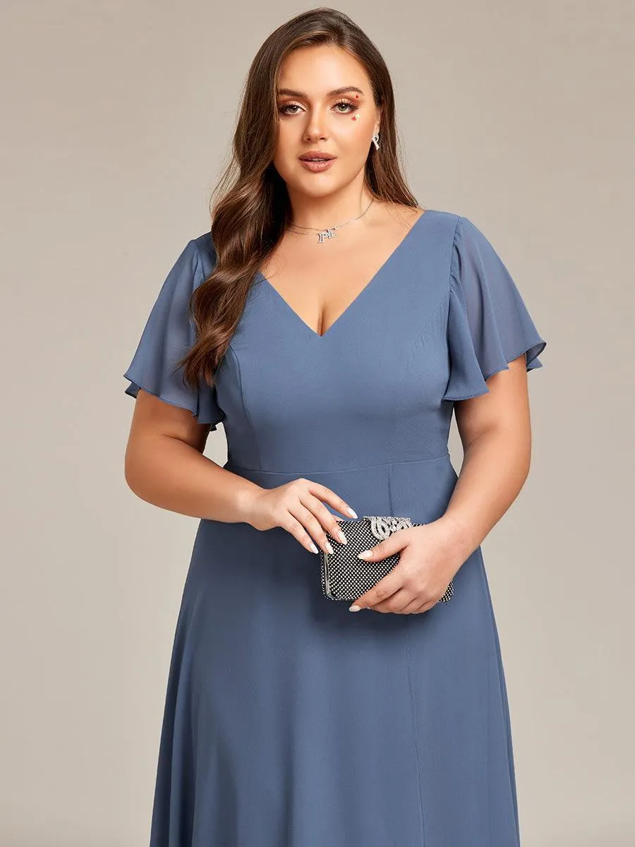 Robe d'invité de mariage en mousseline de soie grande taille avec col en V et manches à volants