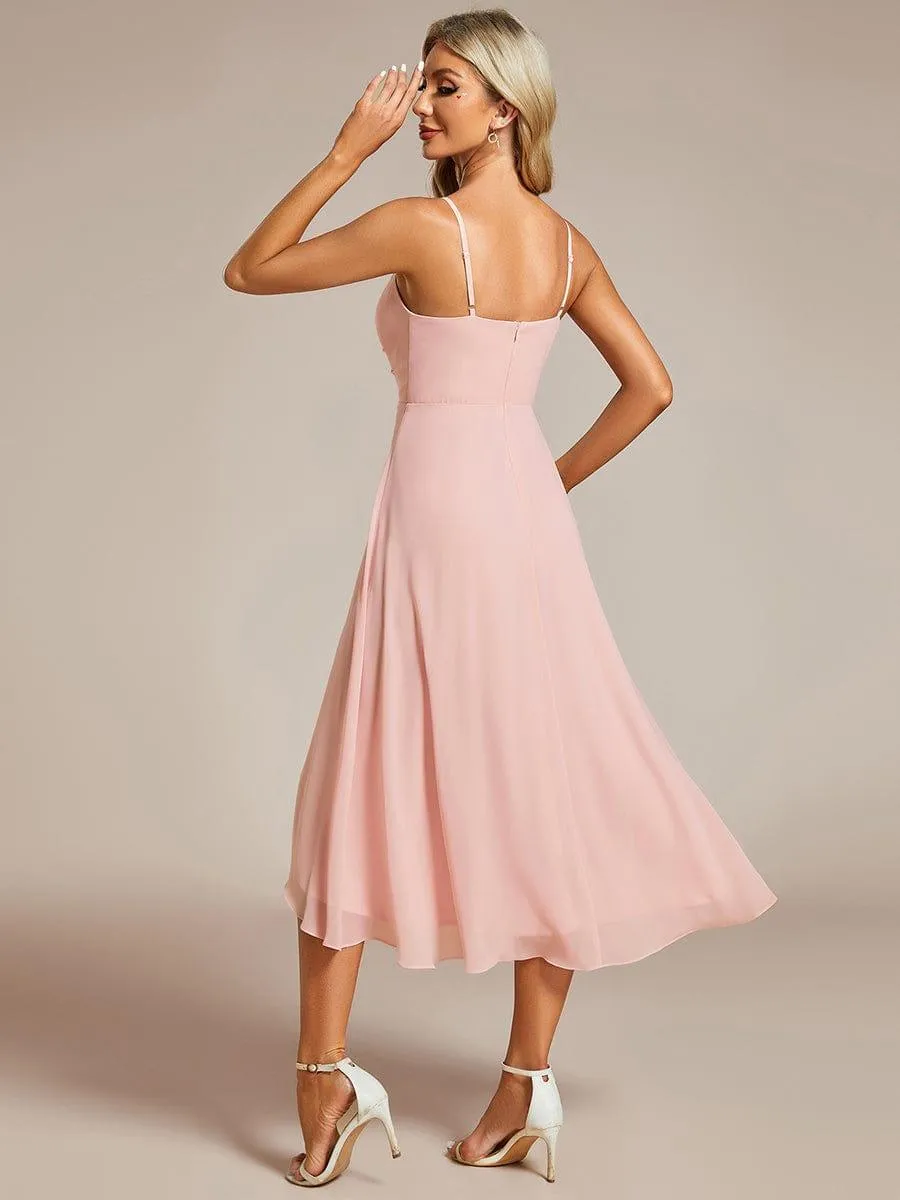 Robe d'invité de mariage élégante en mousseline de soie col en V bretelles spaghetti haut-bas(Vente finale)