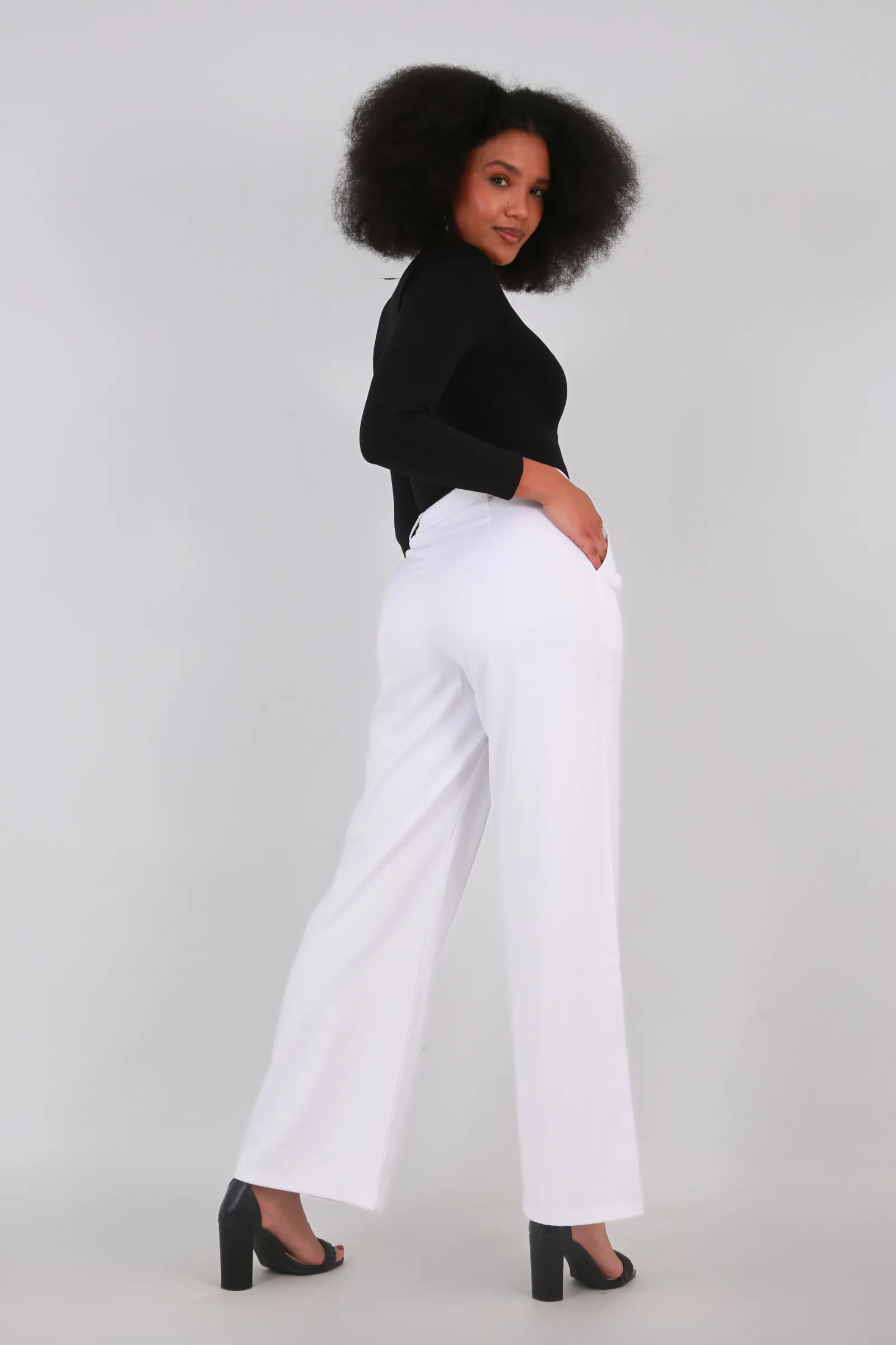 Shapewear TNG Wide leg baggy pants - white