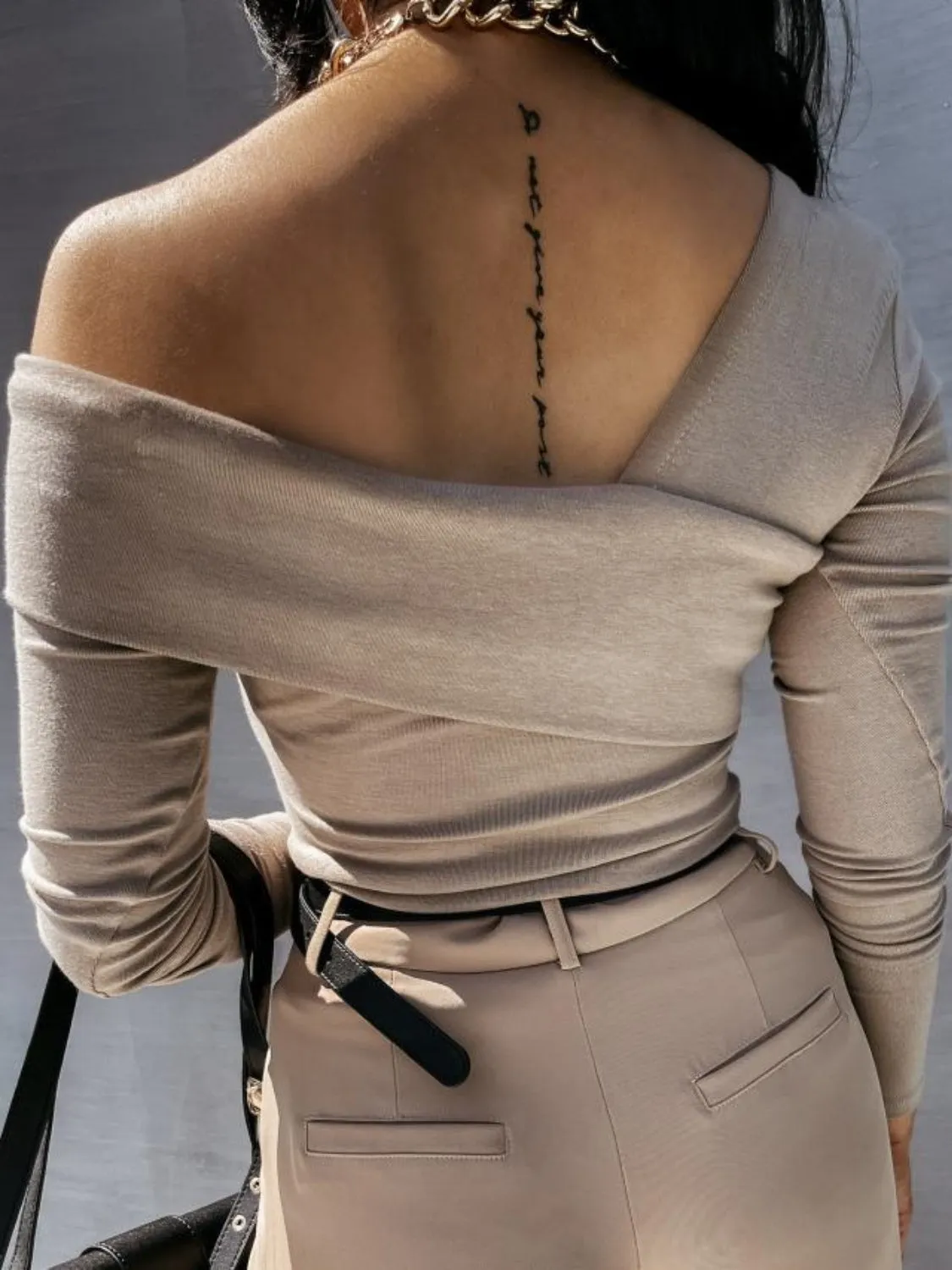 Single Shoulder Long Sleeve T-Shirt