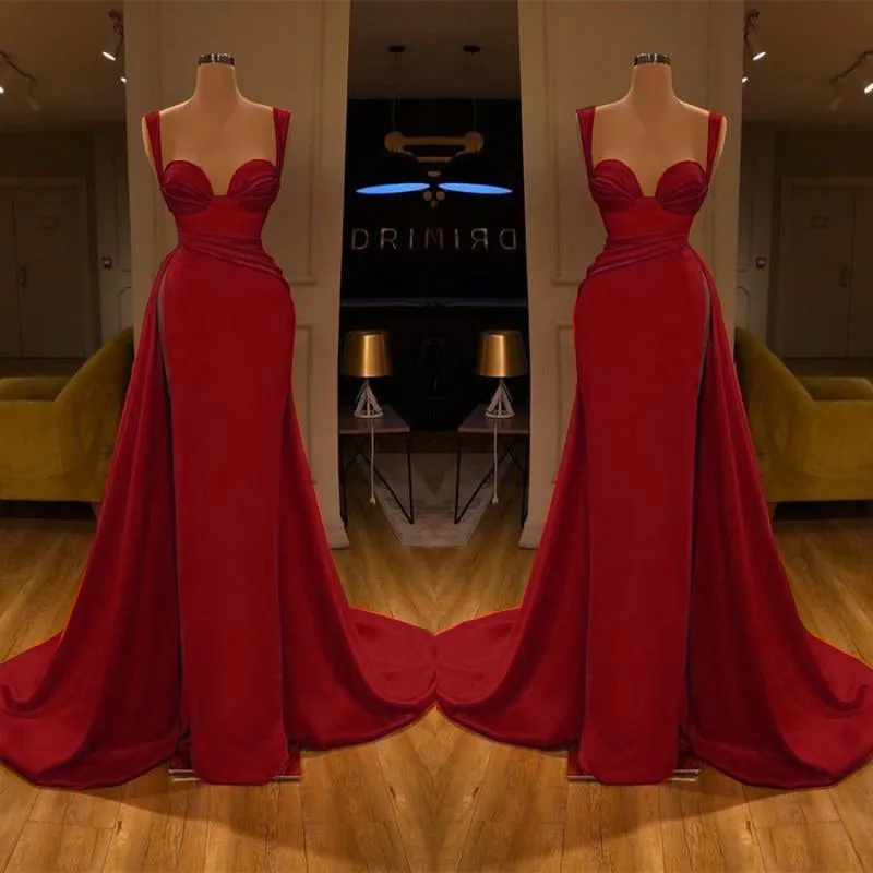Stunning Mermaid Prom Gown with Sweetheart Neckline and Thigh-High Slit