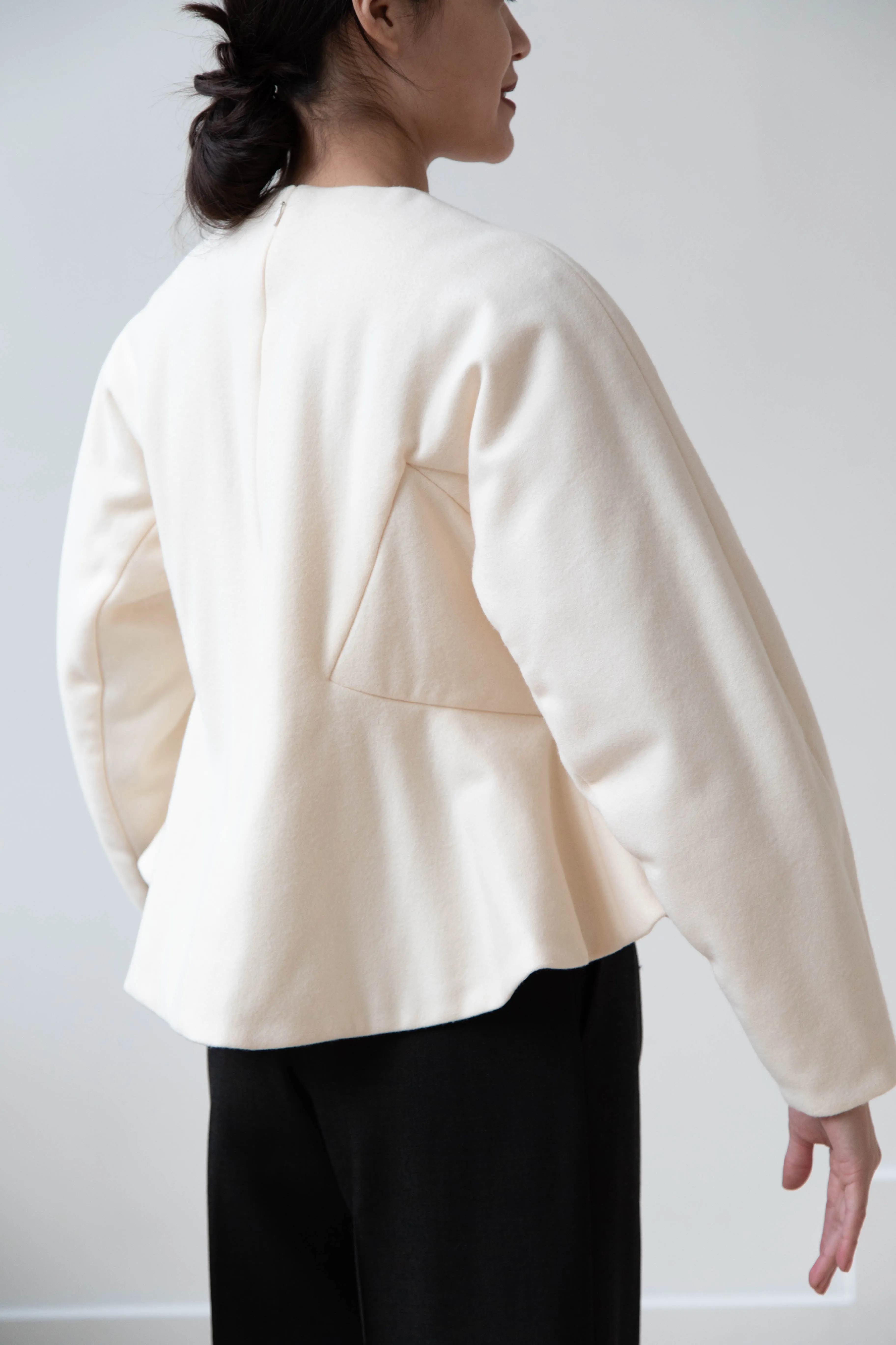 Tenne Handcrafted Modern | Pullover in Ivory